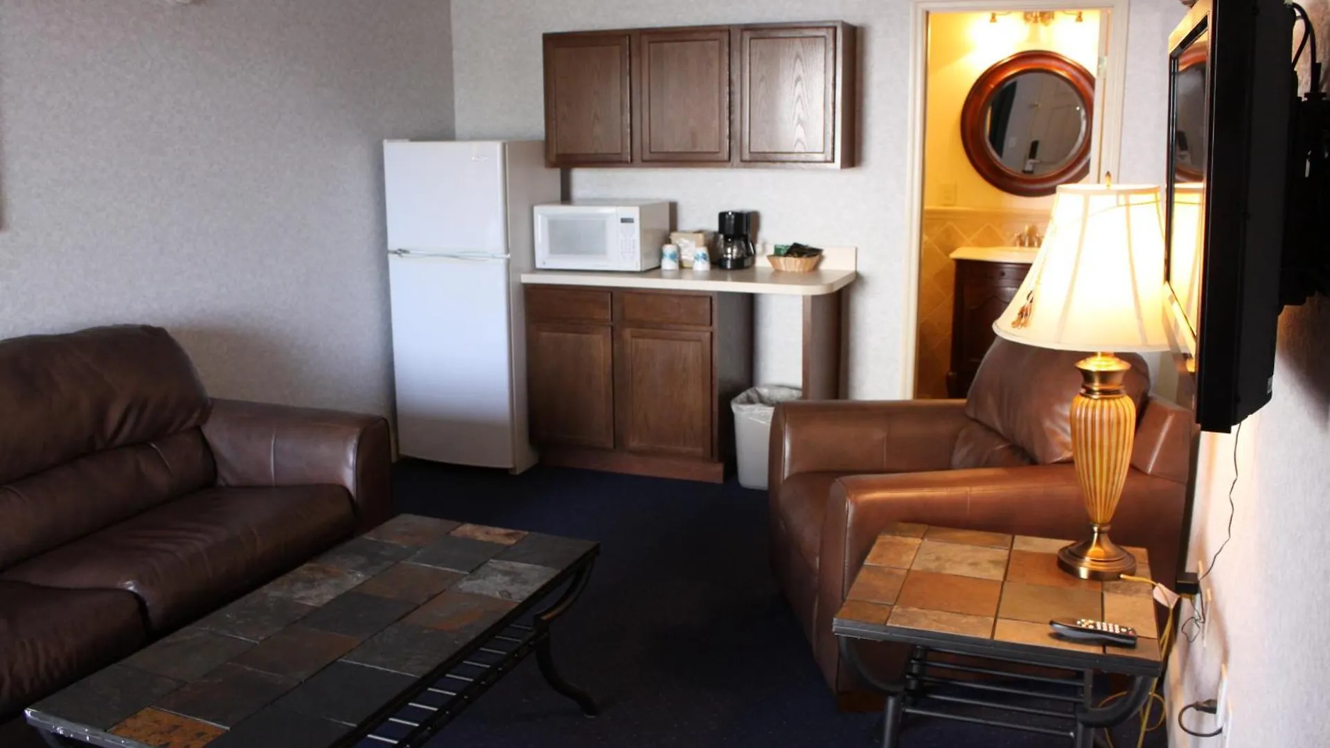7 Budget Hotels Near UK Art Museum That Deliver Real Value