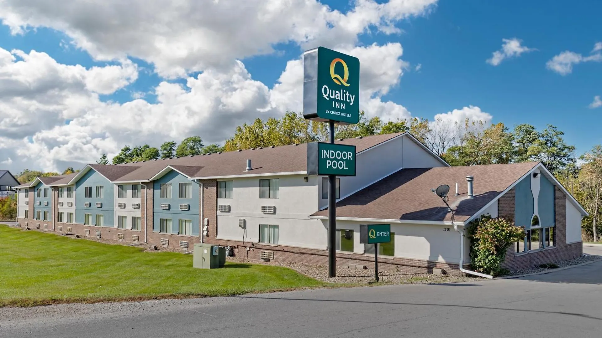 13 Iowa Hotels That Guests Rate Highest for Location